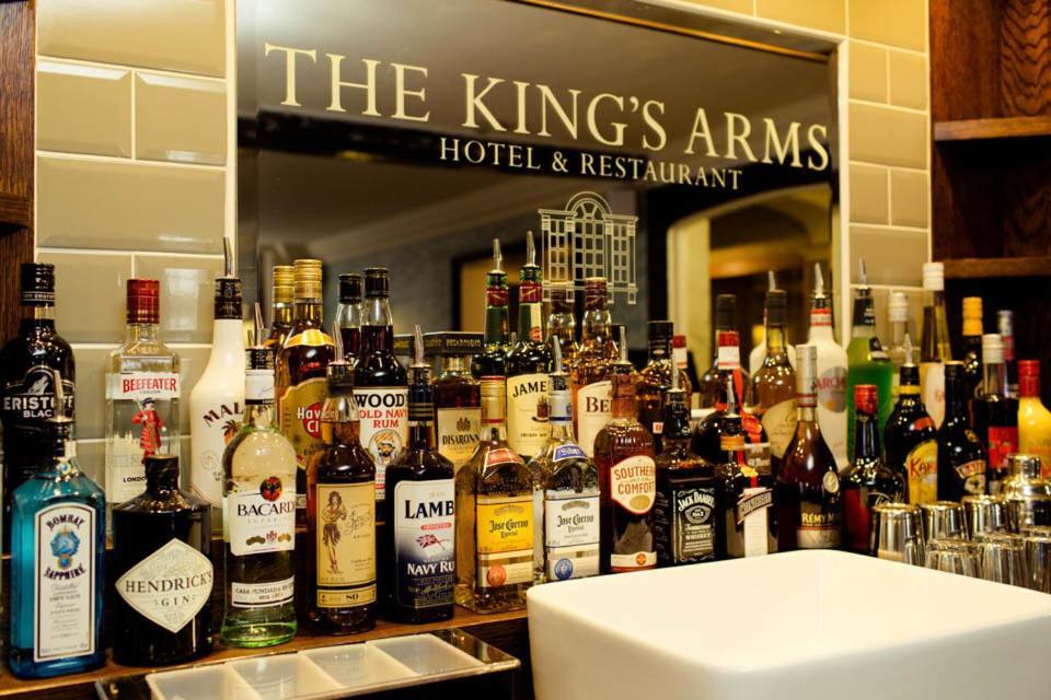 The Kings Arms Hotel Bicester Exterior photo